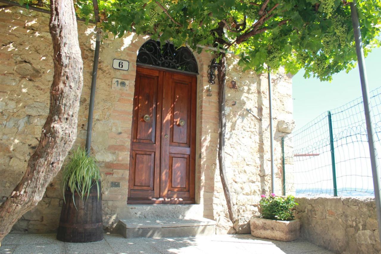 Villa La Casina di Nonna Lola Castiglione dʼOrcia Esterno foto